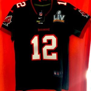 Tampa Bay Bucs Jersey NWT